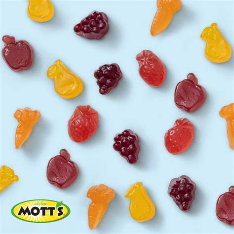 Buy Mott's Fruit Flavored Snacks, Assorted Fruit, Pouches, 0.8 oz, 40 ...