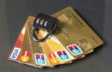 借记卡与储蓄卡是一样的吗 请看两者的区别 - 社会民生 - 生活热点