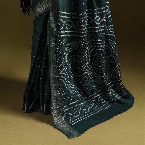 Green Kutch Tie-Dye Pure Cotton Bandhani Saree with Border