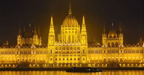 Alien ESC Buildings 的图像结果