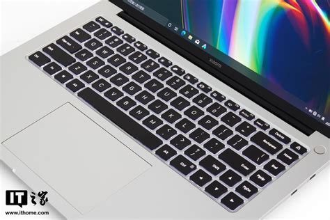 小米笔记本Pro 15增强版轻薄金属笔记本电脑评测：G独显、72%NTSC、指纹识别！_我爱买评测网
