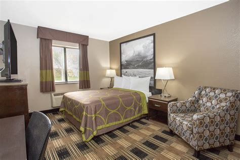 Super 8 by Wyndham Billings | Billings, MT Hotels
