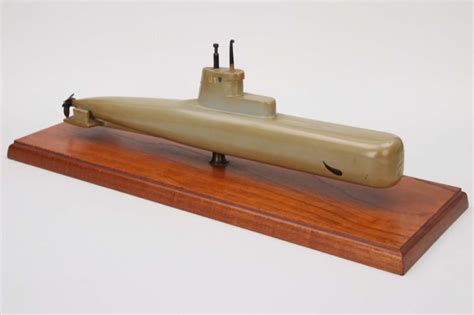 ratisbon's | Germany - U-Boot "U1 S180" table decoration | DISCOVER ...