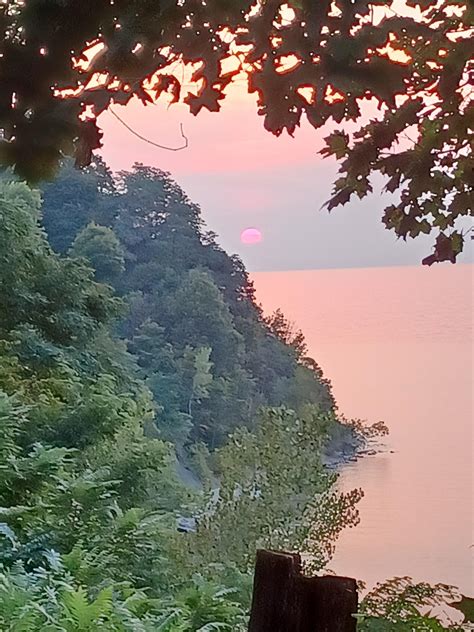 Book Lakeview on the Lake in Harborcreek | Hotels.com