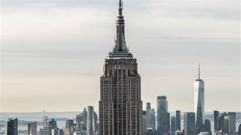 Download wallpaper 1600x900 skyscraper, city, tower widescreen 16:9 hd ...
