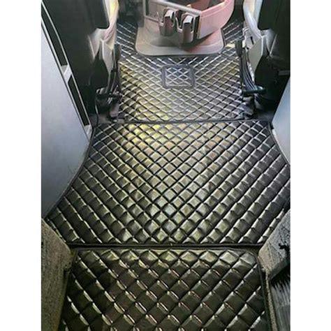 Peterbilt 579 Series 5-Piece Vinyl Floor Mat Set