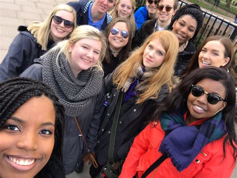 Buckingham Palace – London Study Abroad 2017 UNCC