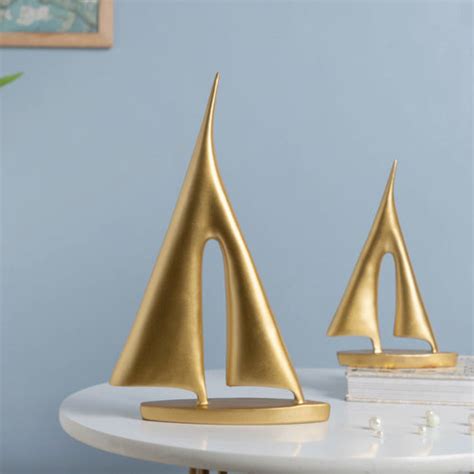 Sands Of Time Resin Hourglass Online - Premium Decor Object | Nestasia