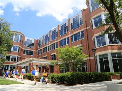 DePaul University Alumni - About Us Landing Page