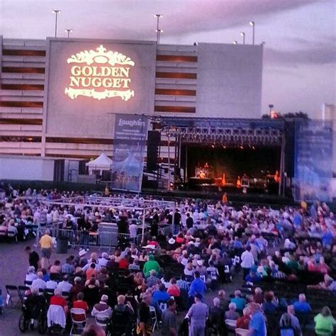 Laughlin Buzz: Laughlin Amphitheater