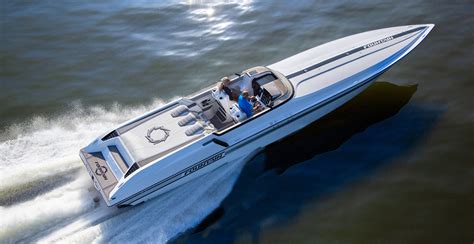 42 Lightning Performance Boat | Fountain Powerboats