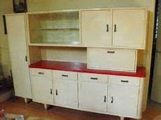 credenze da cucina anni 50 rimodern credenza da cucina vintage anni 50 60 credenze da cucina anni 50 rimodern credenza da cucina vintage anni 50 60