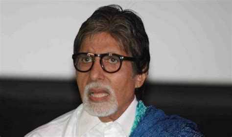 Amitabh Bachchan embarrassed by ‘inefficient’ staff | India.com