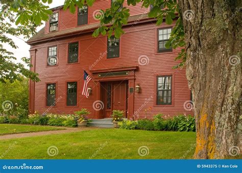 522 New England Colonial Home Stock Photos - Free & Royalty-Free Stock ...