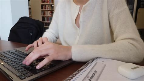 Learning Multiple Languages 的图像结果