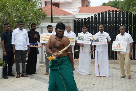 Annamalai whips himself in protest against DMK Government