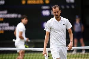 La Semifinal de Wimbledon entre Carlos Alcaraz y Daniil Medvedev, en ...