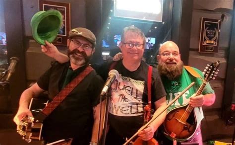 Live at Commercial Roadhouse , Commercial Roadhouse, Fort Erie, 4 May ...