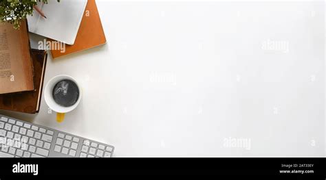 Computer Table Top View 的图像结果