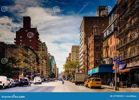 7de Weg, Van 23ste Straat in Manhattan, New York Wordt Gezien Dat ...