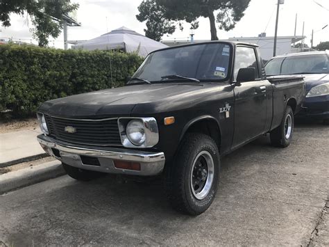 Chevy Luv 4x4 I saw today... : ChevyTrucks