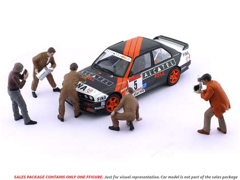 Race Day 1 Figure IV 1:18 American Diorama Figure for scale models ...