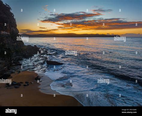 Pearl beach nsw australia hi-res stock photography and images - Alamy