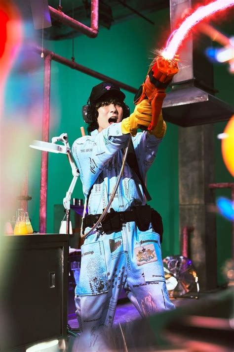 Buy SHINEE KEY Gasoline 2nd Album Booklet Version CD+Poster+Booklet ...