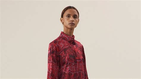 Would you rent your clothes from H&M? | Vogue India
