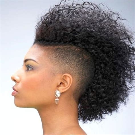 Pixie Mohawk Hairstyles For Black Women / 50 Mohawk Hairstyles for ...