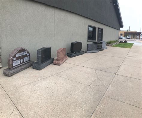 Tour Our Facilities | Carpenter Breland Funeral Home & Monuments