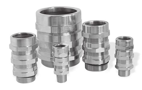 Cable glands for armoured cables