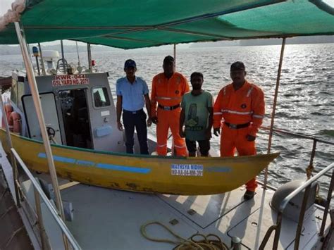 Coast guards rescue drowning fisherman, his boat off Bhatkal coast ...