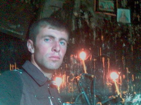 Вам нордические армяне нравятся (арийской внешности) или чёрненькие ...
