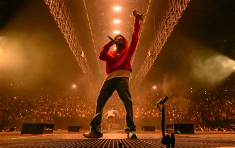 Kendrick Lamar surprise releases new single on social media