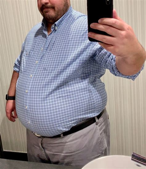 Pin by Frank joseph on Panza masculina. Big belly men. | Mens shirt ...