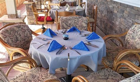 THE ROOMS AT WOODY POINT (Gros Morne National Park, Newfoundland ...