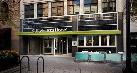 CITYFLATSHOTEL GRAND RAPIDS - Hotel Reviews, Photos, Rate Comparison ...