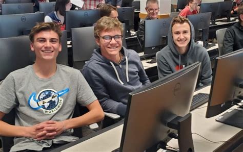 Youth from Utah and Texas team up for community family history project ...