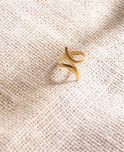 Niska Gilded Whisper Anti Tarnish Ring