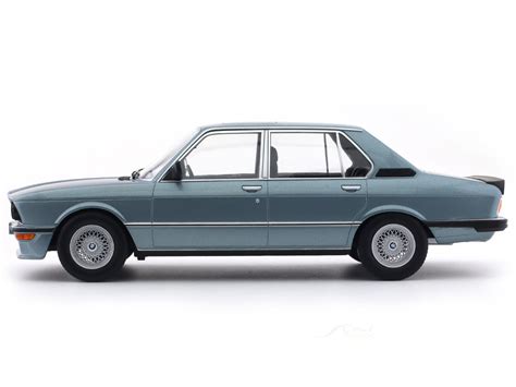 1980 BMW M535i E12 light blue 1:18 Norev diecast Scale Model ...