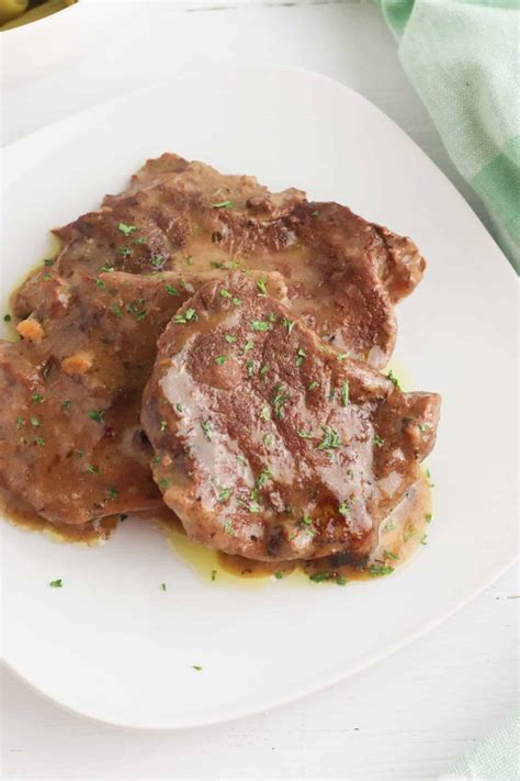 Easy Crock Pot Round Steak - When is Dinner? Easy Crock Pot Round Steak