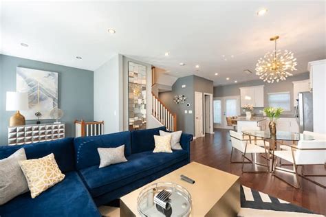 Modern D.C. Home 8 min from MGM National Harbor - Townhouses for Rent ...