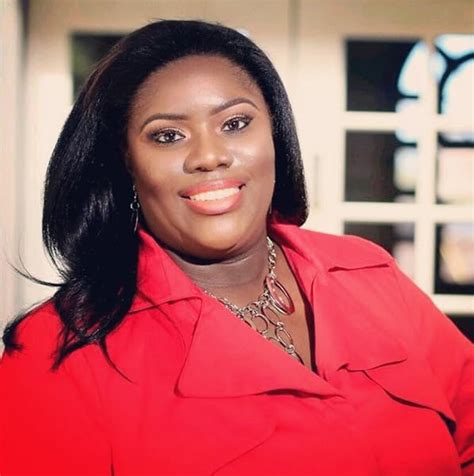 I Am Woman (Volume Book 2) eBook : Marie, Yakinea, Pitts, Juarkena ...