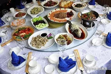 第一次吃“回民”宴席，16菜2汤，都是硬菜，包桌才800元_旅游其他_什么值得买