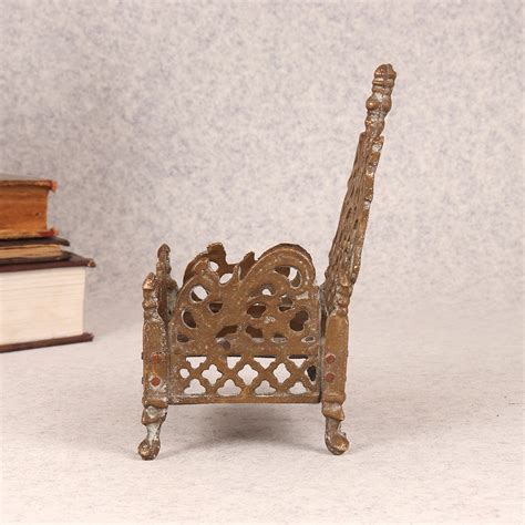 Shop Brass Lord Krishna Bed at Best Price | IndianShelf