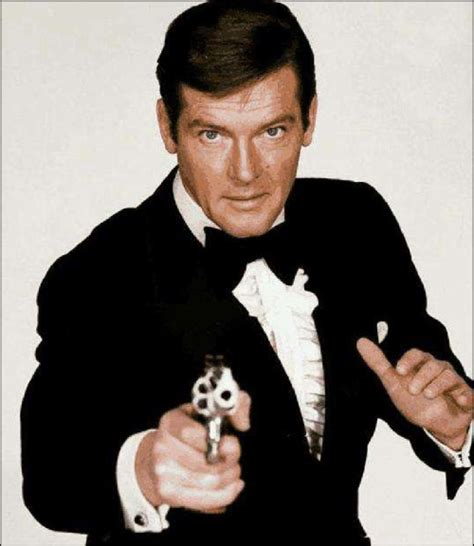下一任“007”不再是詹姆斯·邦德，而是“她”…_风闻