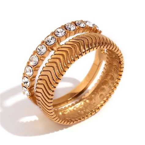 Fishbone Zircon Ring – 18K Gold-Plated Minimalist Design – STUD