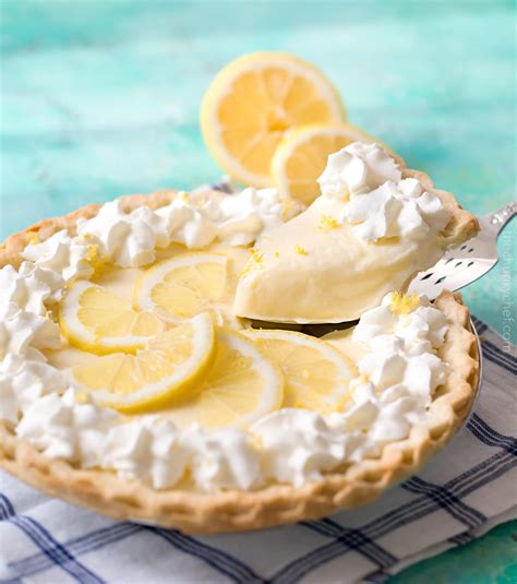 Creamy Sour Cream Lemon Pie - The Chunky Chef