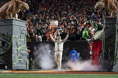 PHOTOS: Bengals players, fans rally ahead of Super Bowl appearance